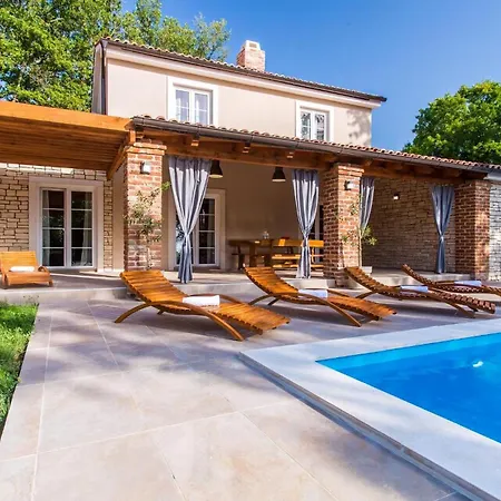 Lucia Krk Holiday home *